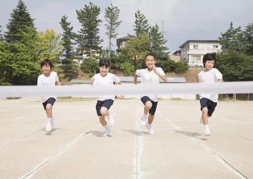 贵阳军事化学校